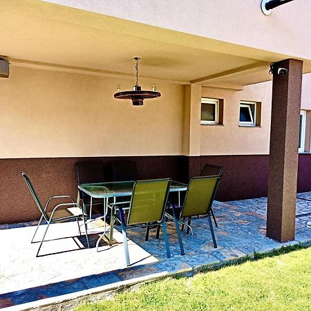 Luka Apartment In The Center Of Ohrid Ngoại thất bức ảnh