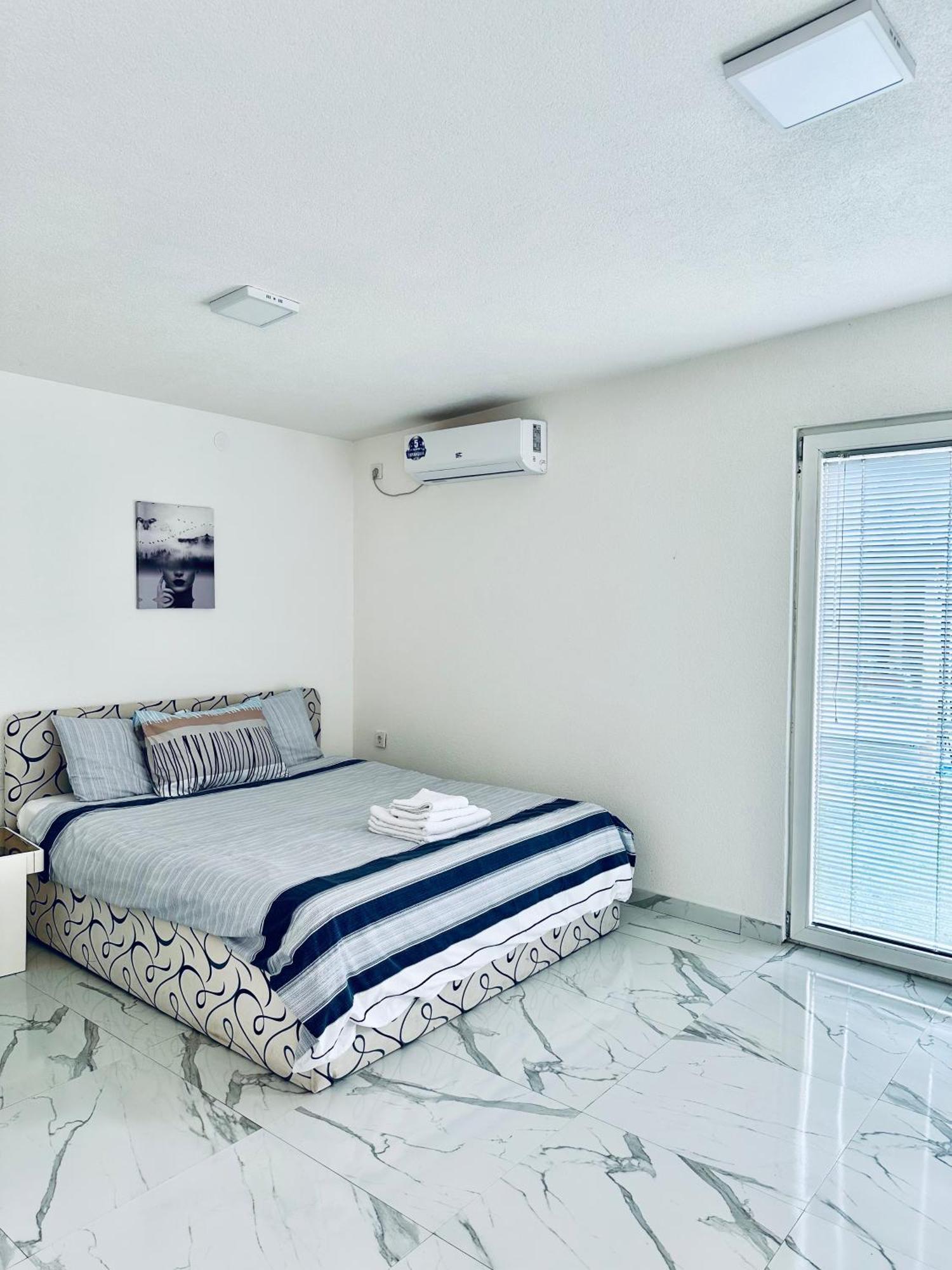Luka Apartment In The Center Of Ohrid Ngoại thất bức ảnh